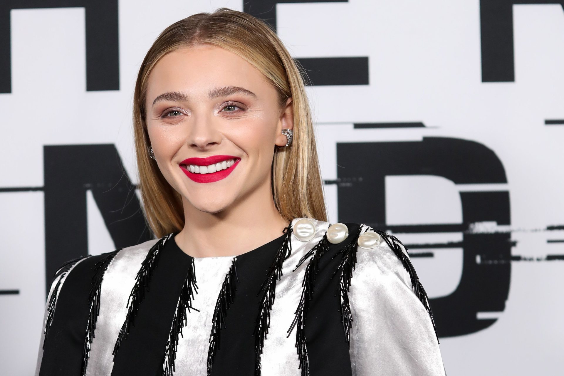 La actriz Chloë Grace Moretz, una de las protagonistas de la serie Oktubre