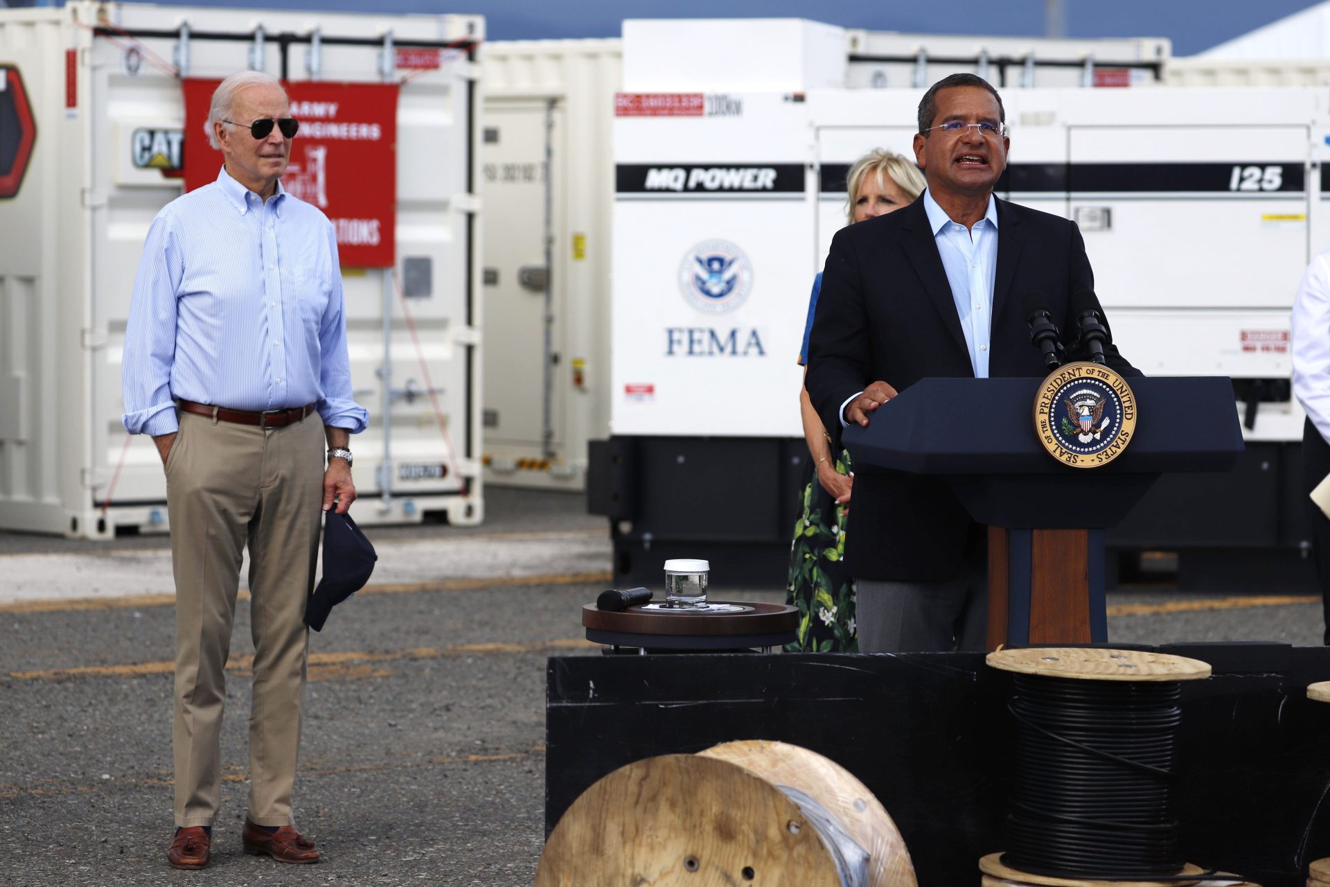 Biden promete reconstruir Puerto Rico resiliente ante los huracanes