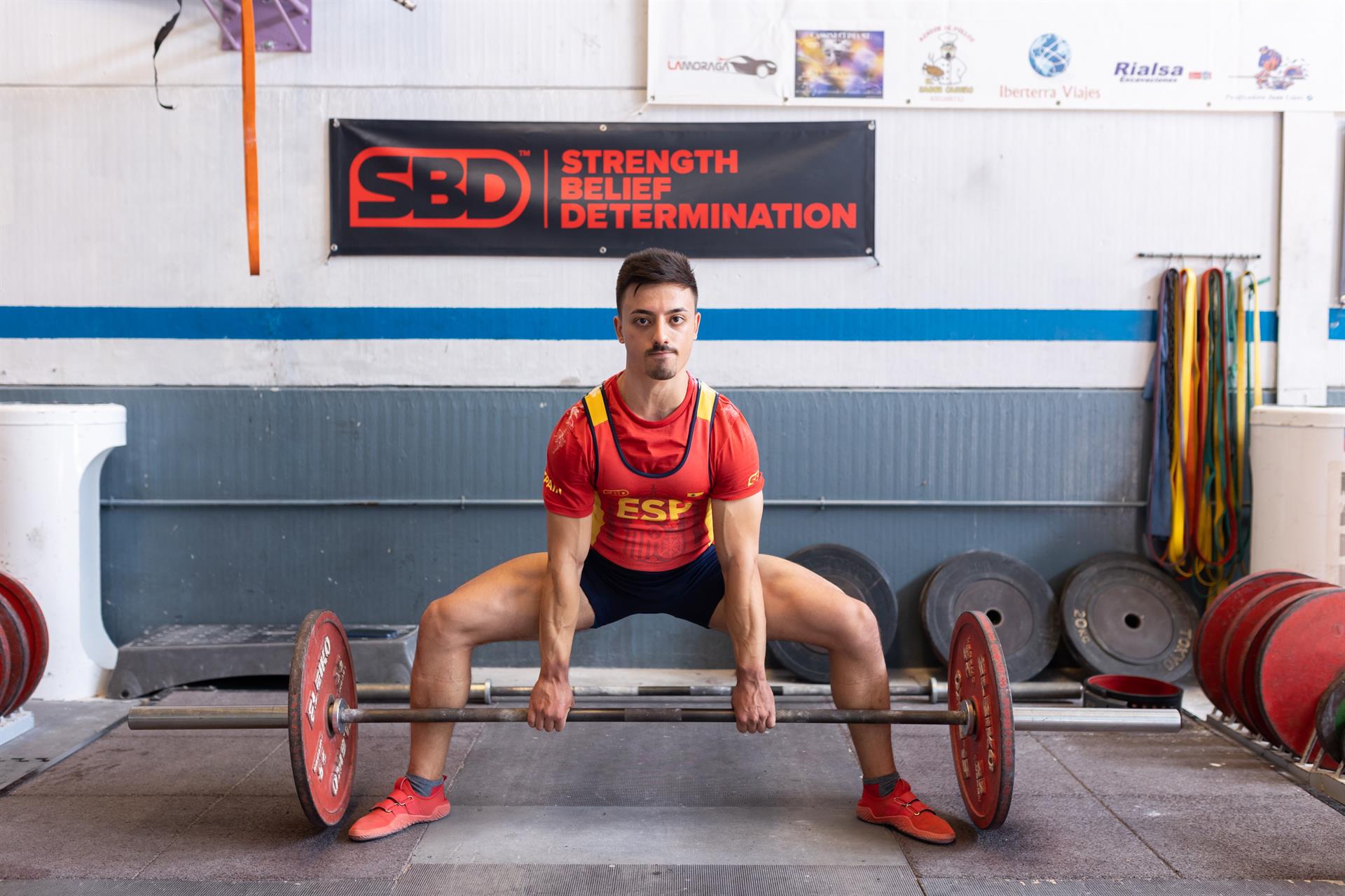 Iván Campano se prepara para el Campeonato del Mundo de Powerlifting (levantamiento de potencia) que se disputará en Turquía del 27 de agosto al 4 de septiembre. FE/Carlos Díaz