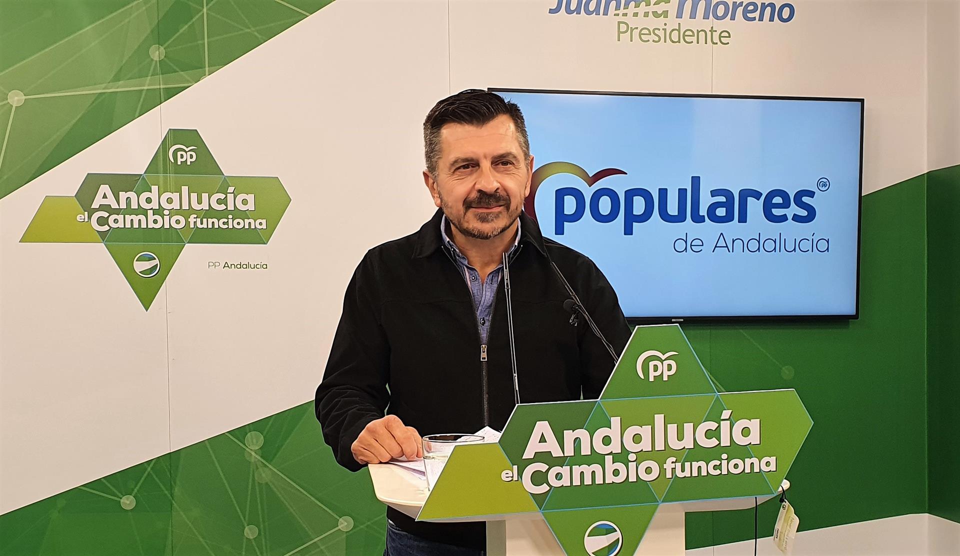 El portavoz parlamentario del PP andaluz, Toni Martín.EFE/Enrique Bermúdez