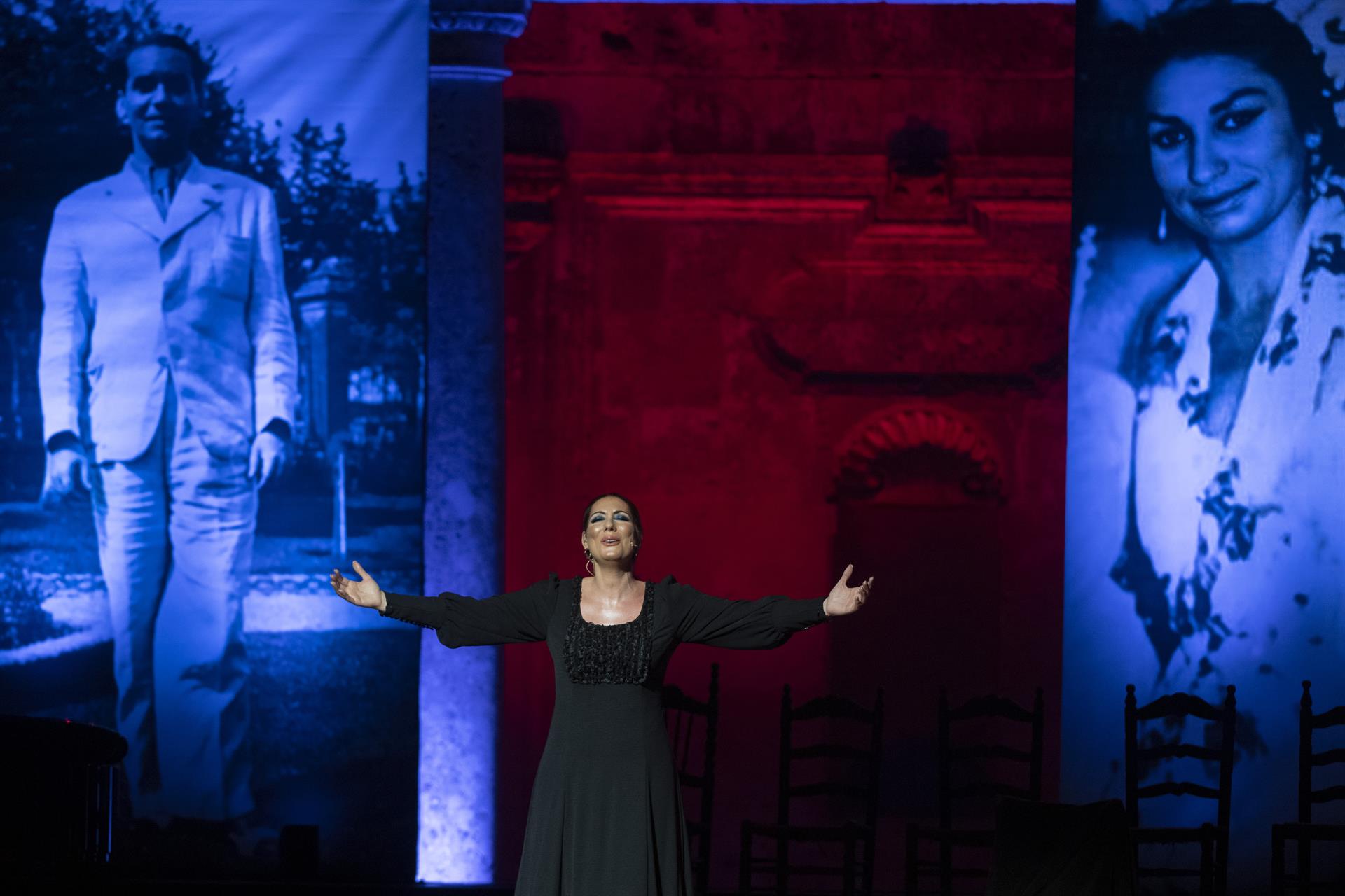 La cantaora Marina Heredia durante la puesta en escena de unos de sus espectáculos. EFE/Archivo