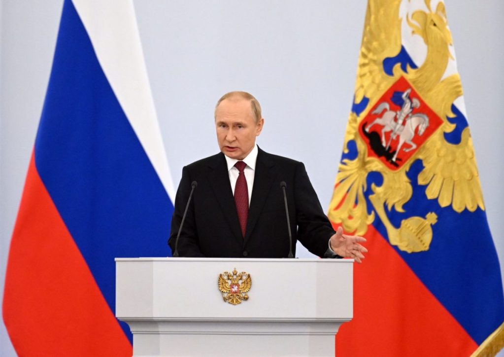El presidente ruso, Vladimir Putin en la ceremonia para firmar los tratados sobre la adhesión de nuevos territorios a Rusia, el pasado 30 de septiembre en el Kremlin