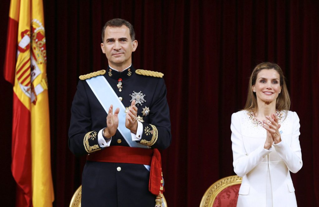 Los Reyes Felipe VI y Letizia durante el acto de proclamación celebrado en el Congreso de los Diputados el 19 de junio de 2014. 