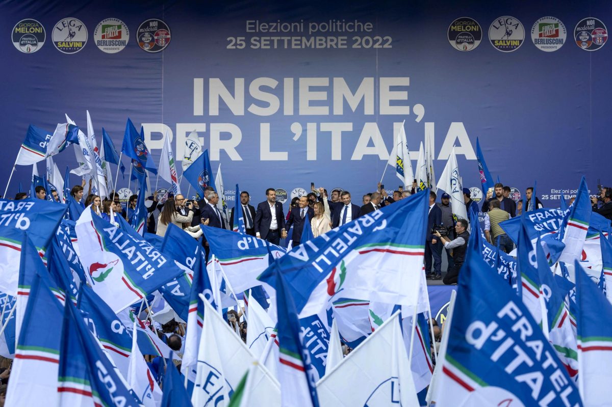 Giorgia Meloni en campaña en las elecciones italianas