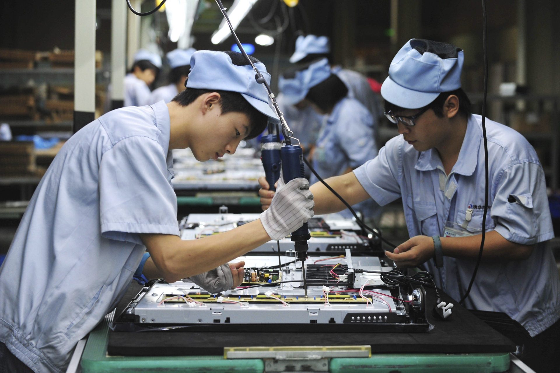 Una cadena de montaje en una fábrica en China.