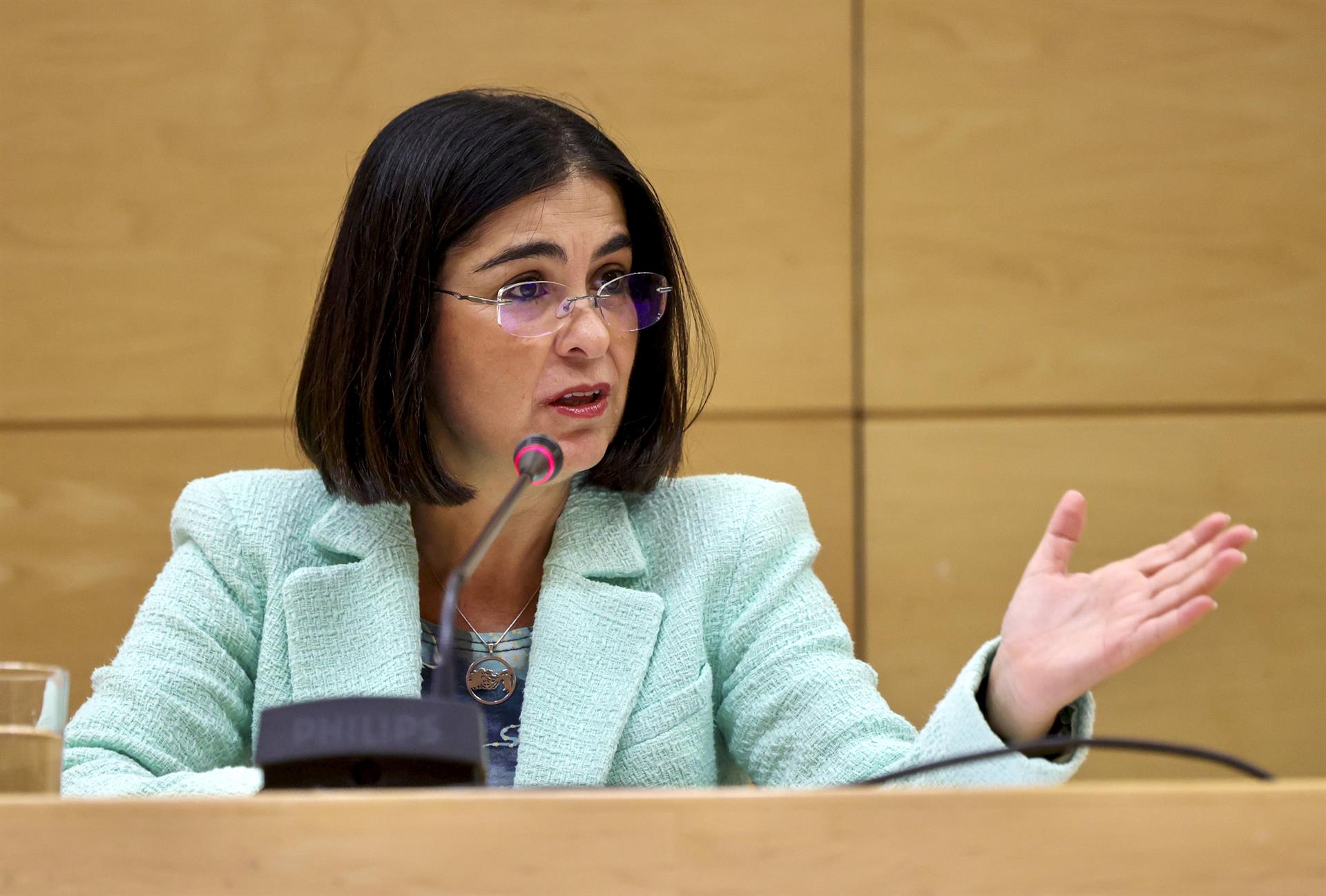 La ministra de Sanidad, Carolina Darias este miércoles, en el Palacio de Congresos Riojaforum de Logroño. EFE/ Raquel Manzanares