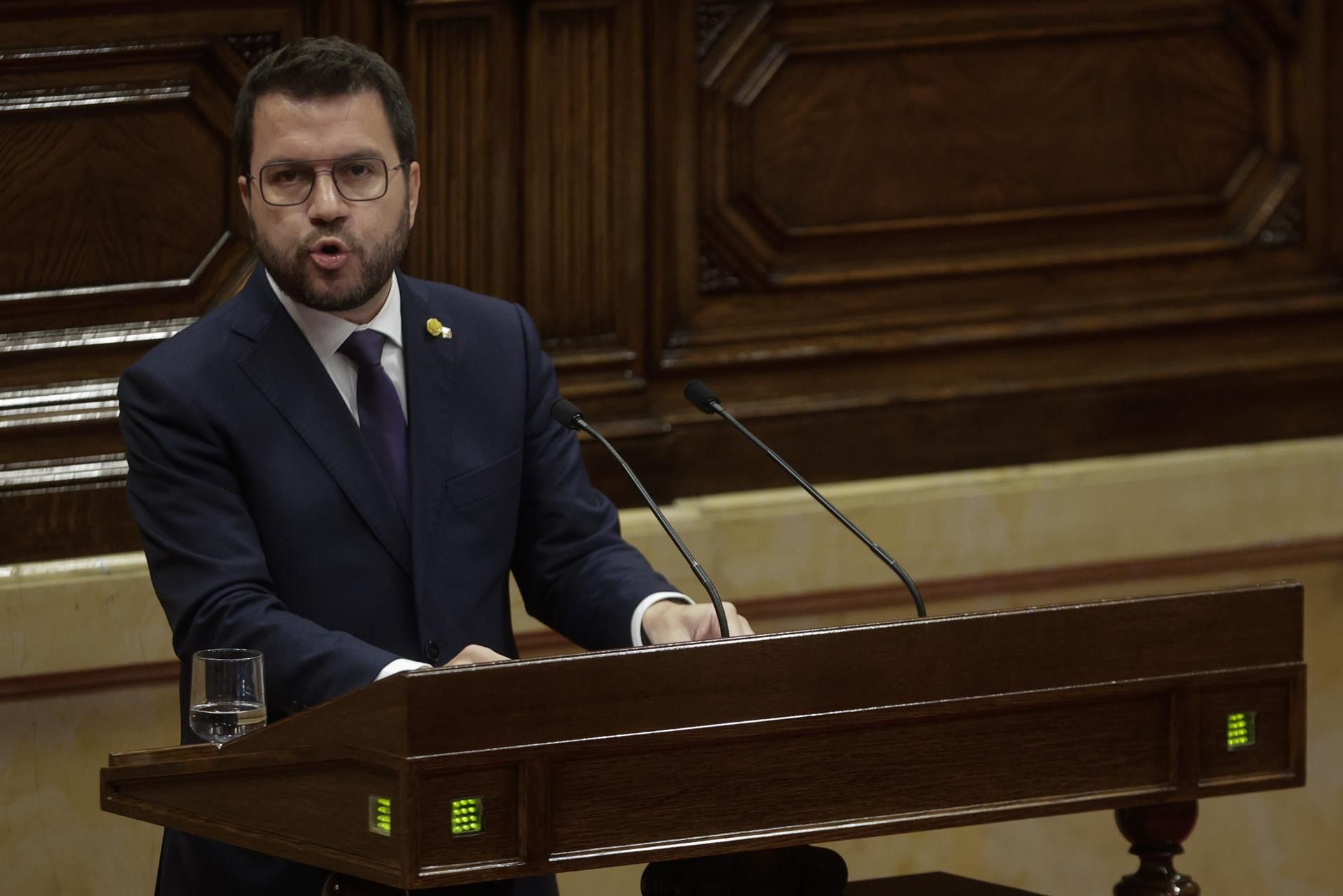 BARCELONA (ESPAÑA), 27/09/2022.- El presidente de la Generalitat, Pere Aragonès, en el debate de política general en el Parlament.EFE/Quique García