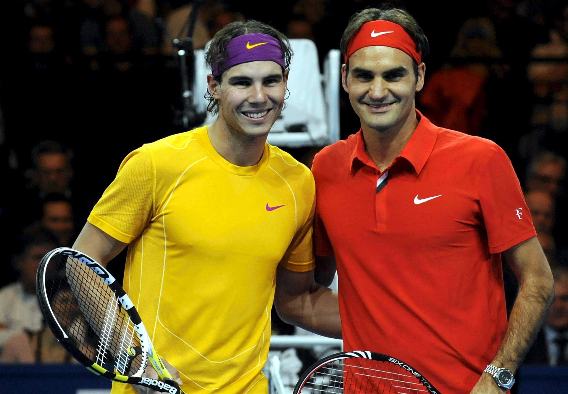 El tenista español Rafael Nadal y el suizo Roger Federer en una foto de archivo. EFE//WALTER BIERI