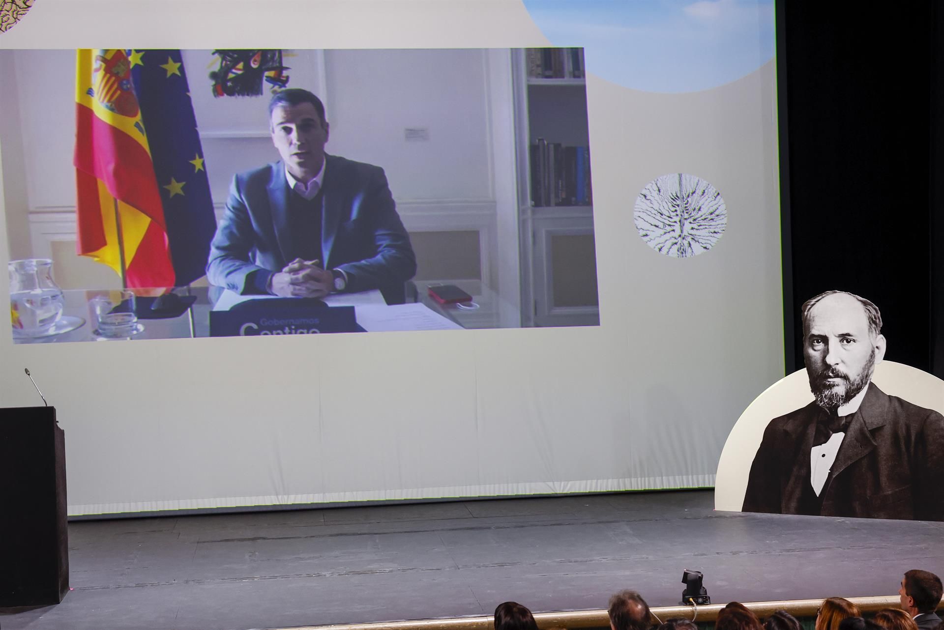 El presidente del Gobierno, Pedro Sánchez interviene por videoconferencia en la presentación del ‘Año de Investigación Santiago Ramón y Cajal’, este miércoles en Madrid. EFE/ Sergio Perez