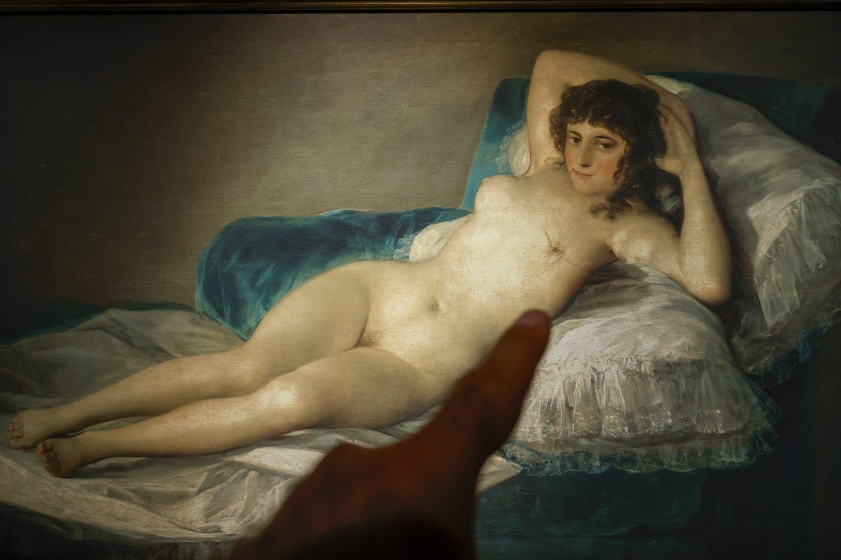 La maja desnuda de Goya con el pecho mastectomizado para conmemorar el día del Cáncer de mama