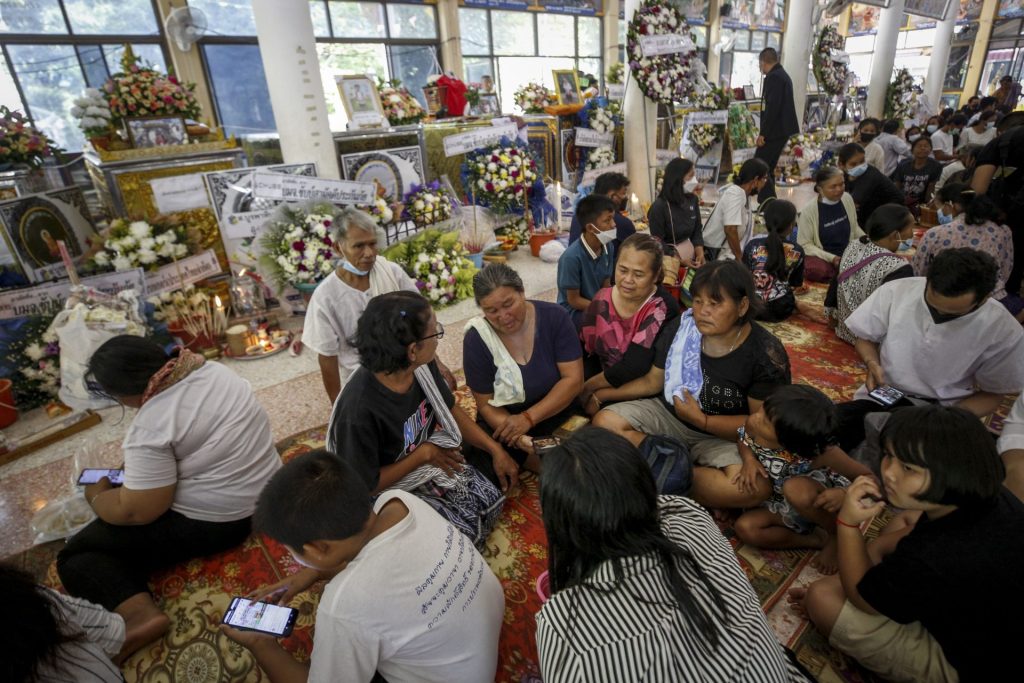 funerales matanza guardería Tailandia