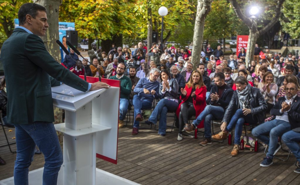 Pedro Sánchez pide al PP que aclare si apoya el tope al gas y revalorizar las pensiones