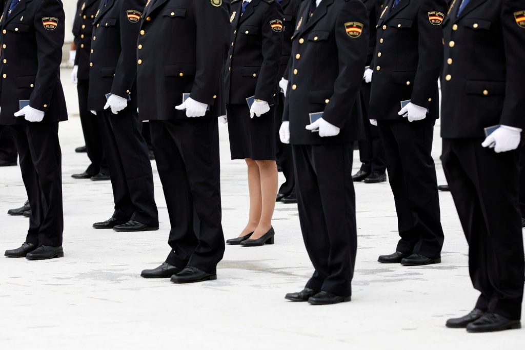 Agentes de Policía Nacional en formación.