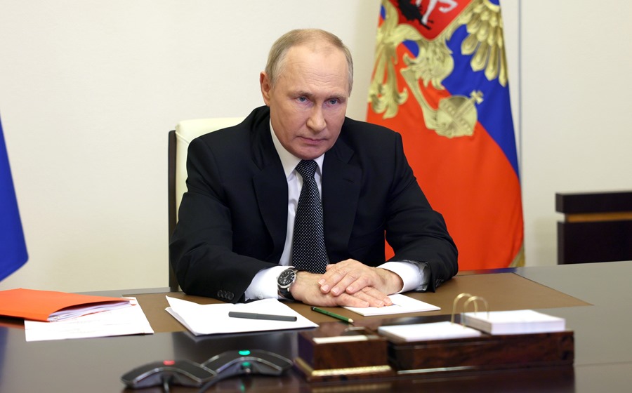 O presidente da Rússia, Vladimir Putin, durante uma reunião por vídeo com o Conselho de Segurança do país nesta quarta-feira. EFE/Sputnik/Kremlin Pool