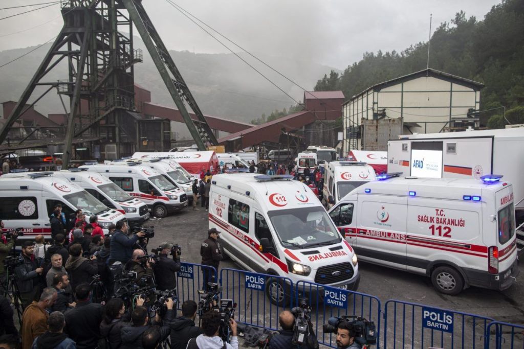 40 muertos en un accidente en una mina en Turquía