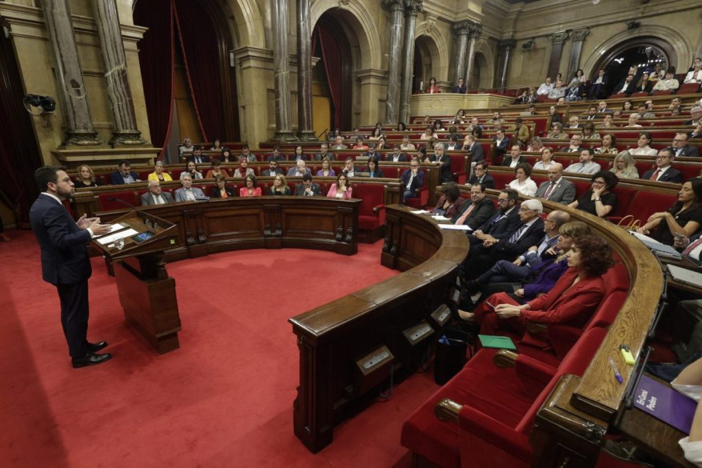 El presidente de la Generalitat, Pere Aragonès, hoy en el Parlament.