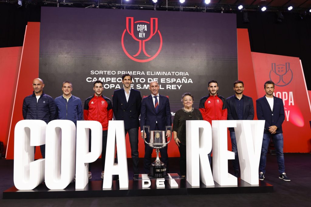 Velarde-Sevilla y Almazán-Atlético, en primera ronda de la Copa del Rey