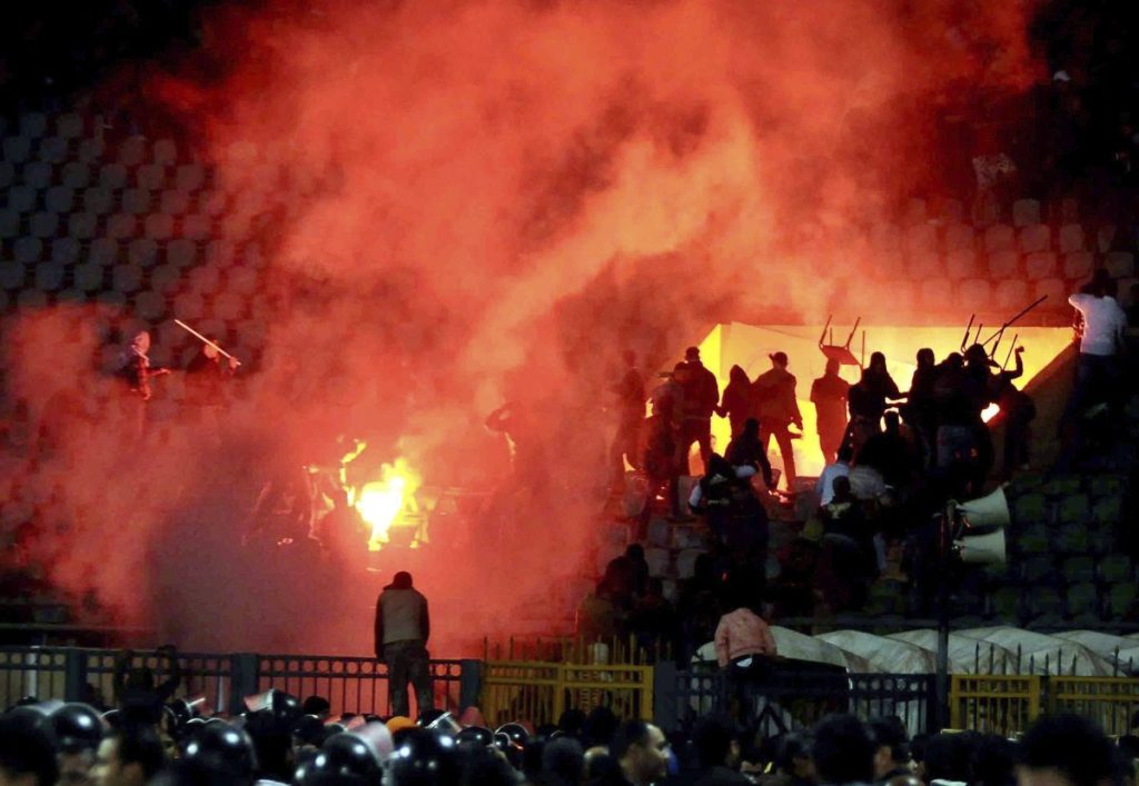 Tragedia en El Cairo en un partido de fútbol en 2012