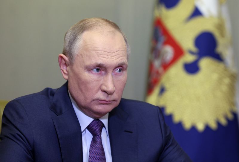 Putin acusa a Ucrania de ataque terrorista en el puente de Crimea