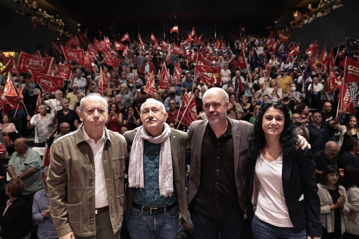 Asamblea en Valencia de los sindicatos para pedir revisión salarial