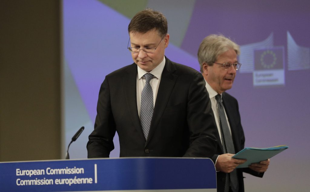 El vicepresidente económico de la Comisión, Valdis Dombrovskis, habla sobre el veto de Hungría al crédito de la UE a Ucrania