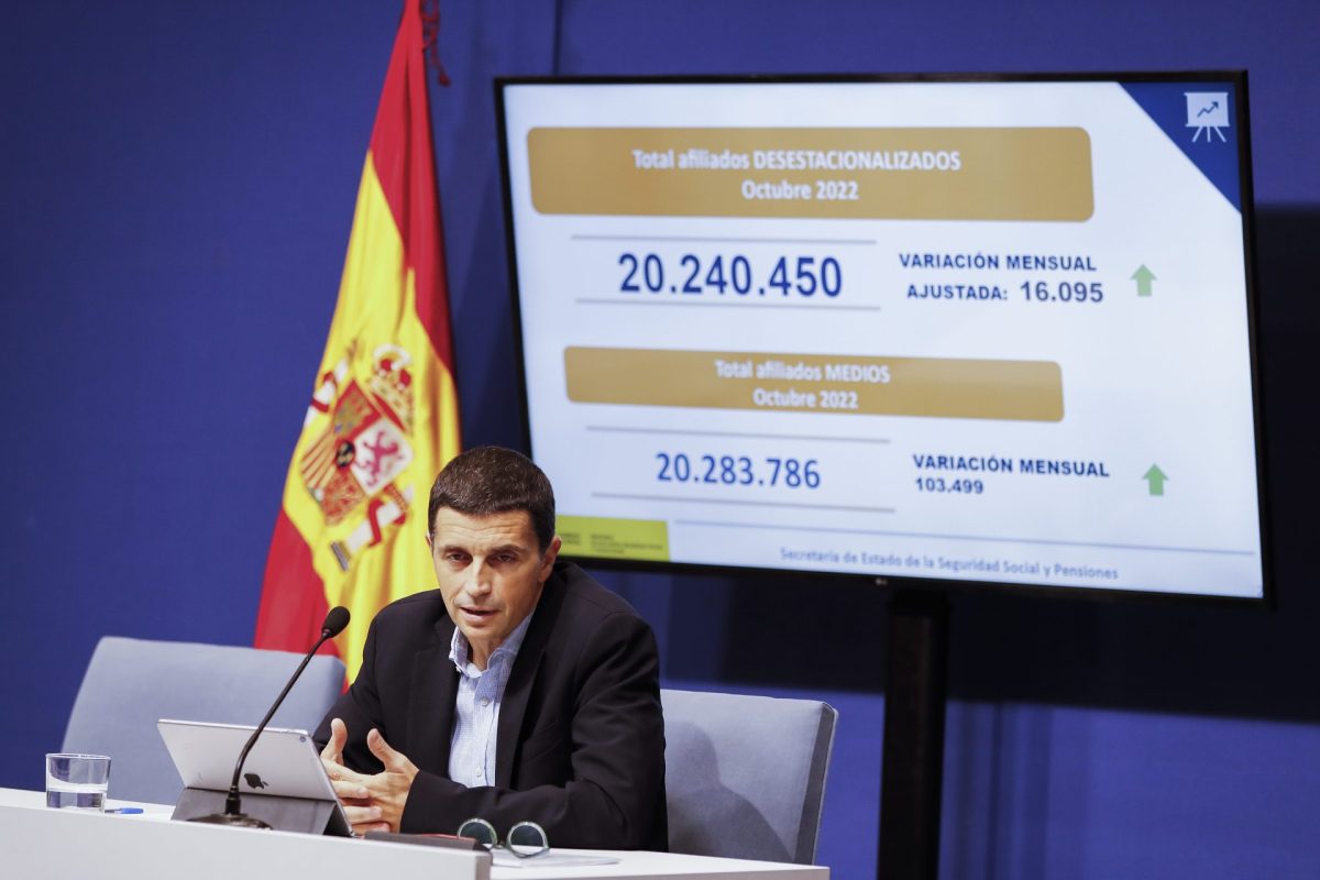 El secretario de Seguridad Social y Pensiones, Borja Suárez da los datos del paro de octubre