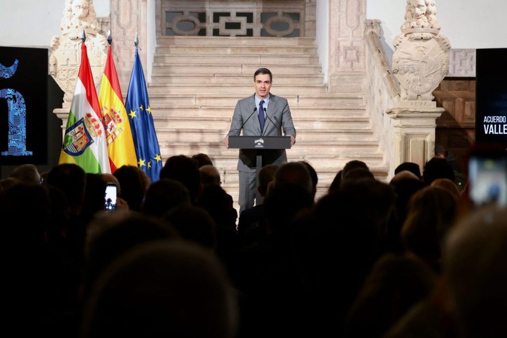 El presidente del Gobierno, Pedro Sánchez, anuncia un Centro de Inteligencia de la Nueva Economía de la Lengua