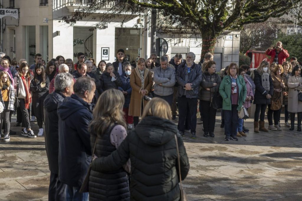 Homenaje a una de las víctimas del accidente de autobús del río Lérez, Pontevedra