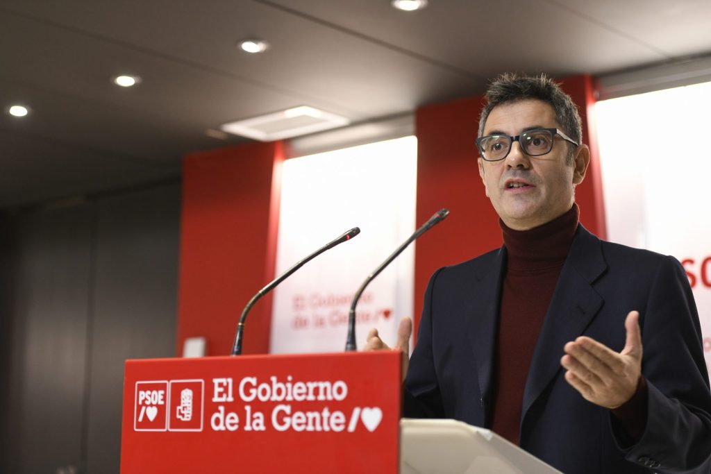 Félix Bolaños confía que el Constitucional adopte mañana una decisión justa y con arreglo a la ley