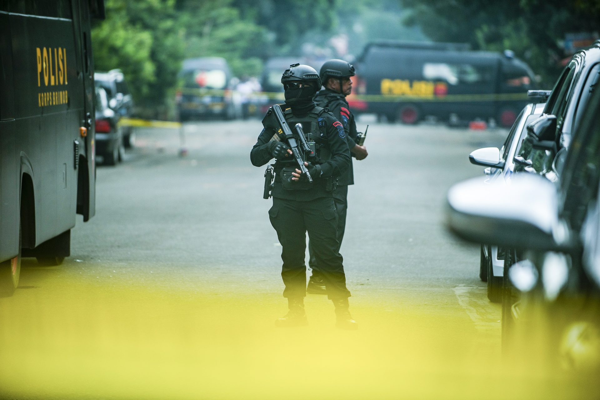 Un atentado suicida con bomba causa dos muertos y ocho heridos en Indonesia