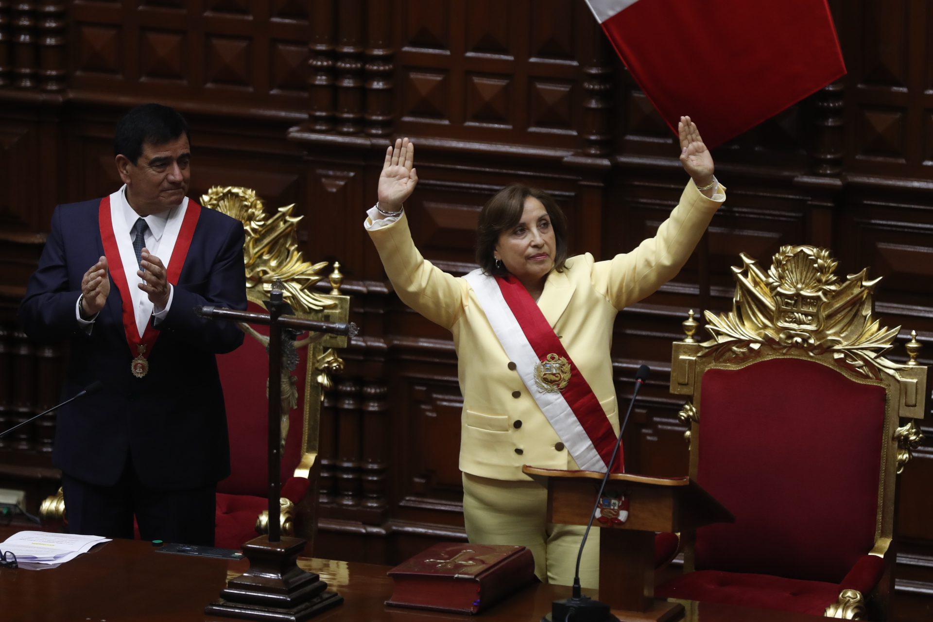 Castillo permanece detenido, mientras Boluarte asume retos frente al Gobierno de Perú