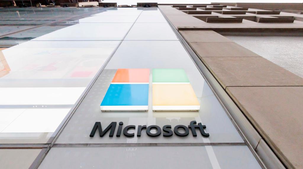 Vista de una tienda de Microsoft en Nueva York (EE.UU.), este 8 de diciembre de 2022. EFE/EPA/Justin Lane
