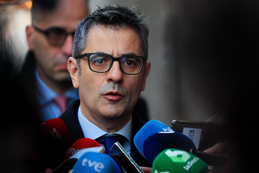 Bolaños ve "inaceptable" que el PP busque la "traición" de diputados del PSOE