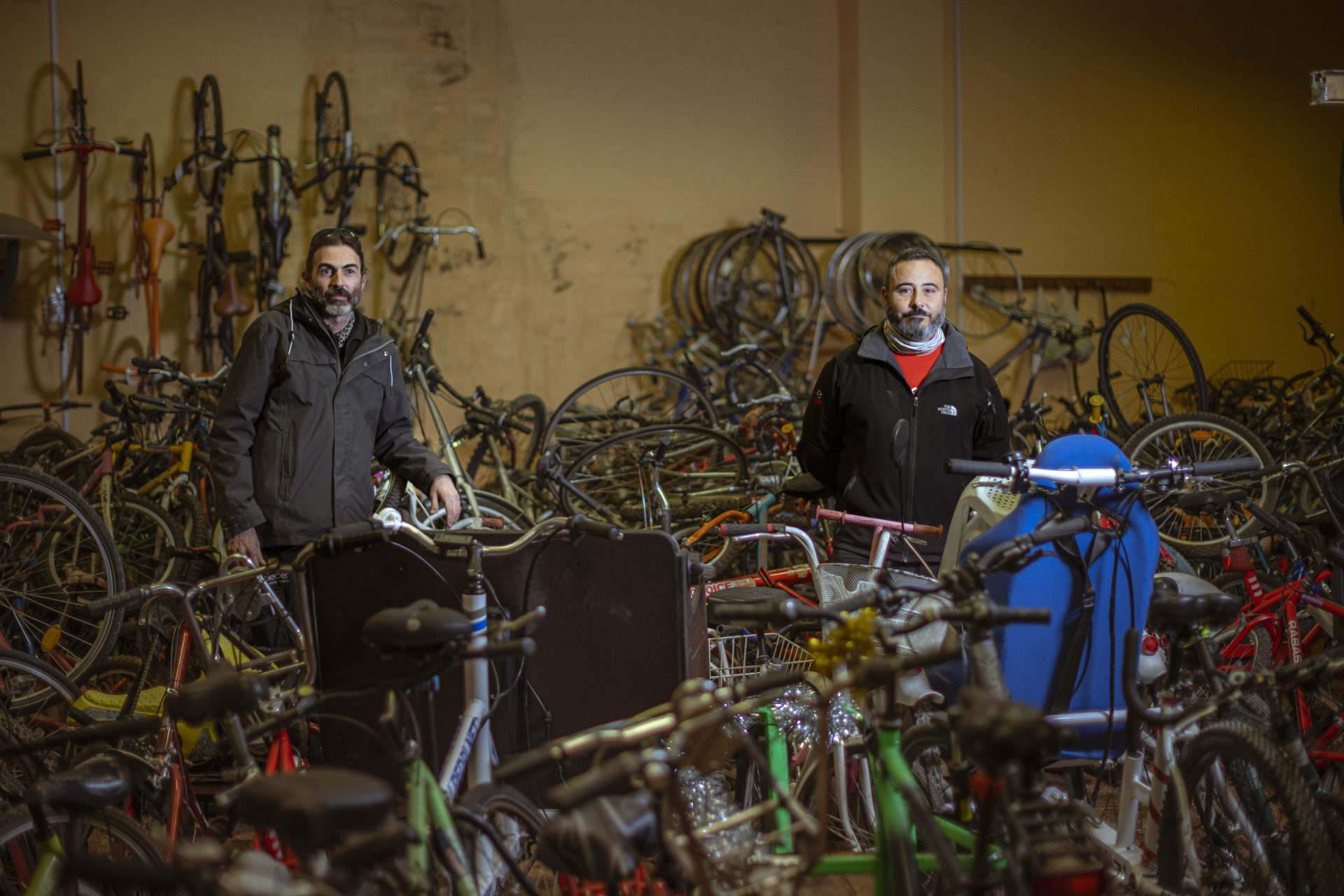 “Cambiar el mundo” con bicicletas para víctimas de violencia machista o migrantes