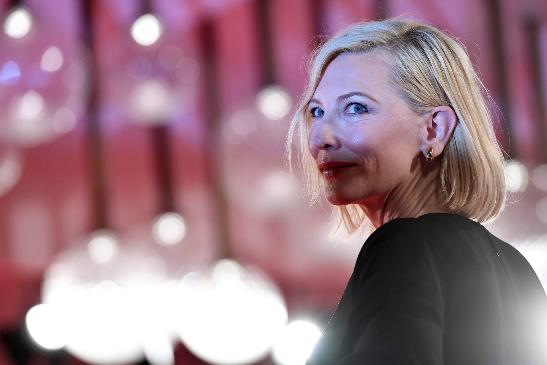 Cate Blanchett, una déspota y brillante directora de orquesta que deslumbra en "TAR"