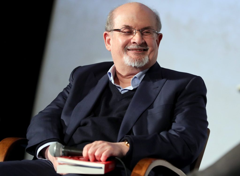 Rushdie, Vargas Llosa, Ernaux y Tarantino, novedades de no ficción en 2023
