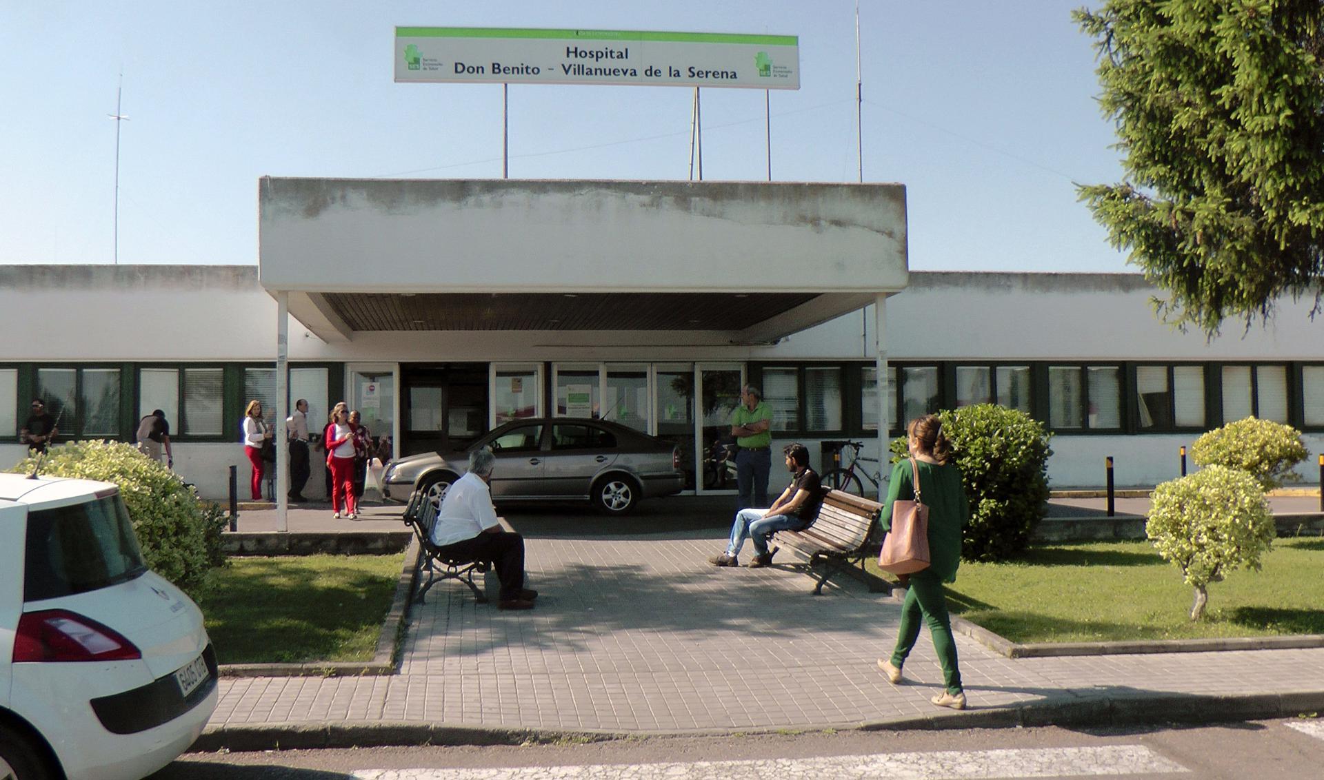 Imagen de archivo de la fachada del Hospital Don Benito-Villanueva de la Sererna. EFE/Raúl Haba