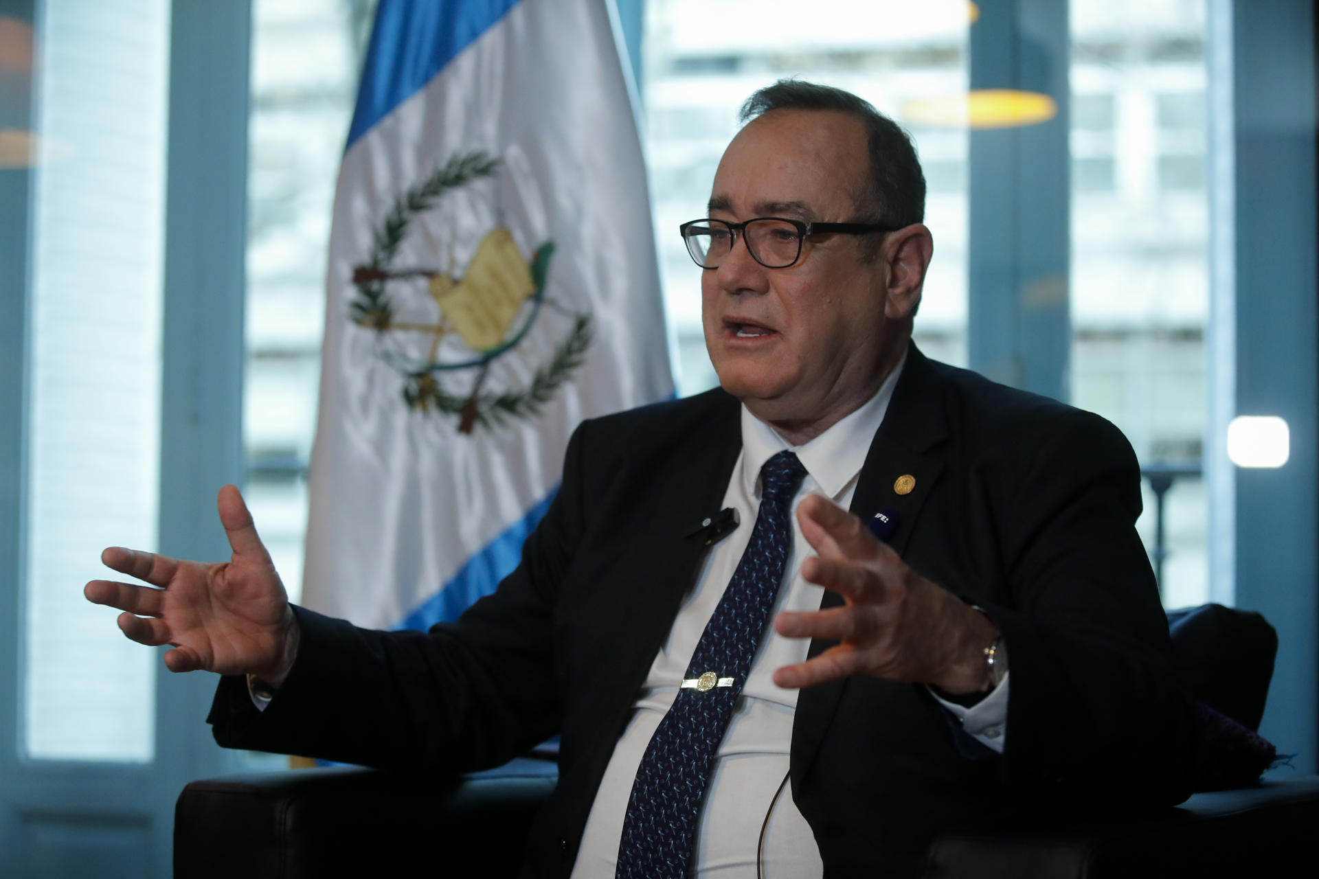 El presidente de Guatemala, Alejandro Giammattei, durante una entrevista con EFE en Madrid este 17 de enero. EFE/ Juan Carlos Hidalgo