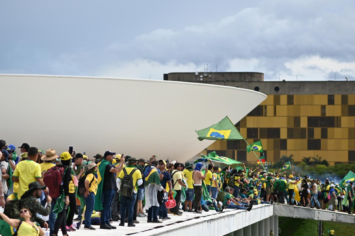 Manifestantes bolsonaritas durante el asalto al Congreso, el Tribunal Federal y el Palacio del Planalto, sede de la Presidencia de la República, en Brasilia (Brasil), el pasado 8 de enero.