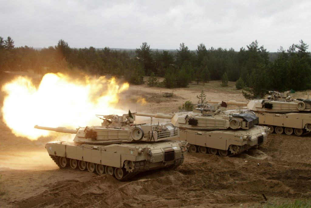 Ucrania suma ya la ayuda de 12 países que aportarán tanques
