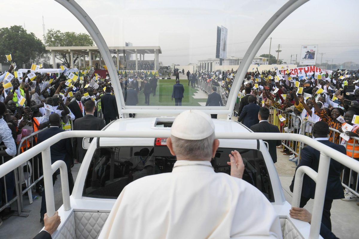 El papa se despide de Sudán del Sur deseando paz para todo el continente