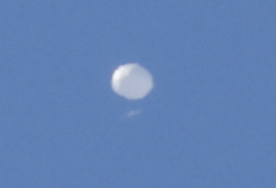 Imagen del globo detectado por EEUU en su espacio aereo el pasado jueves. 