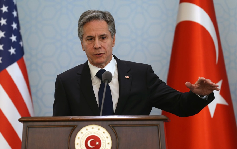 El secretario de Estado de EE. UU., Antony Blinken, en una conferencia de prensa este lunes en Ankara, Turquía.