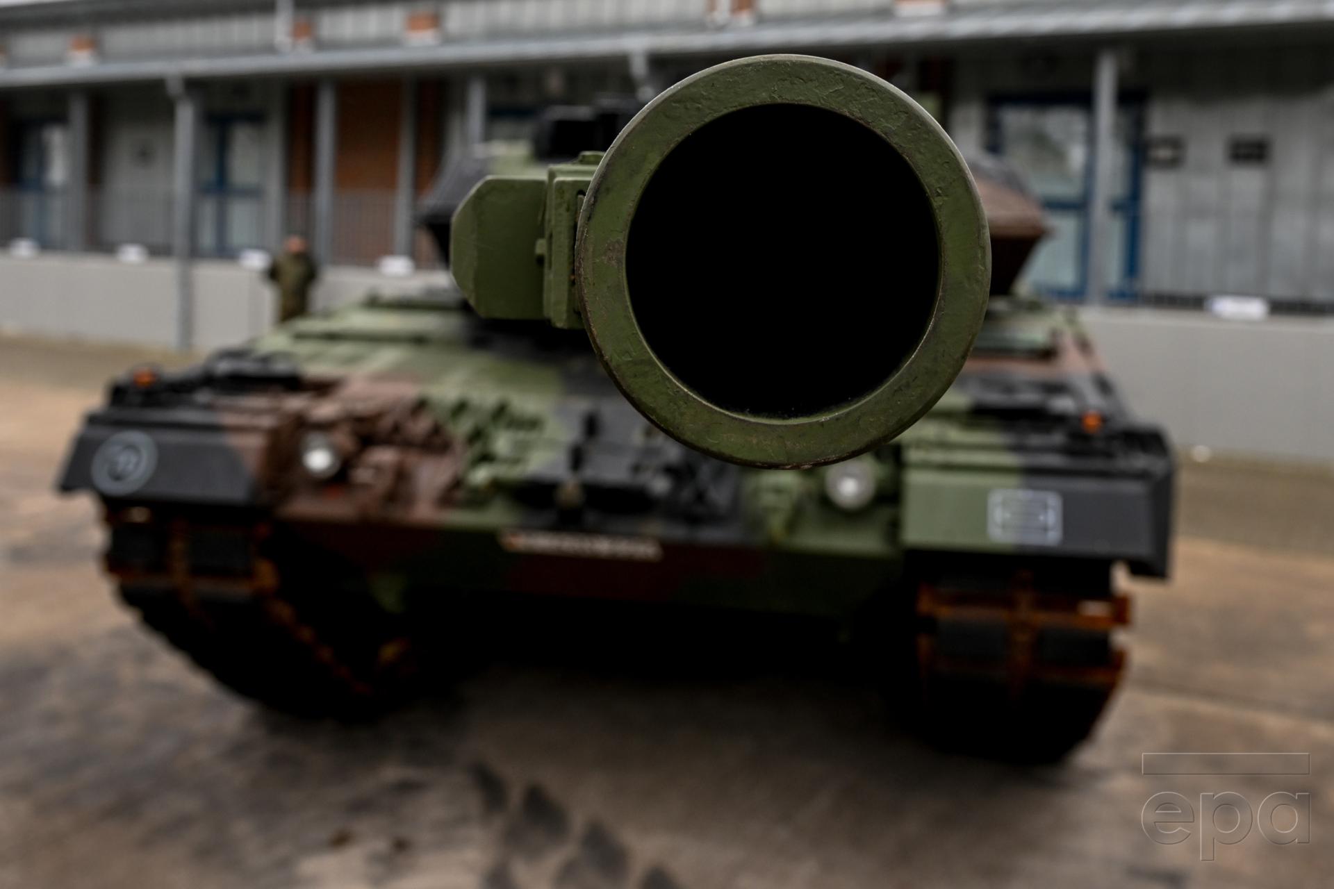 Un tanque Leopard, de los que Defensa confirma que España enviará seis carros de combate a Ucrania.
