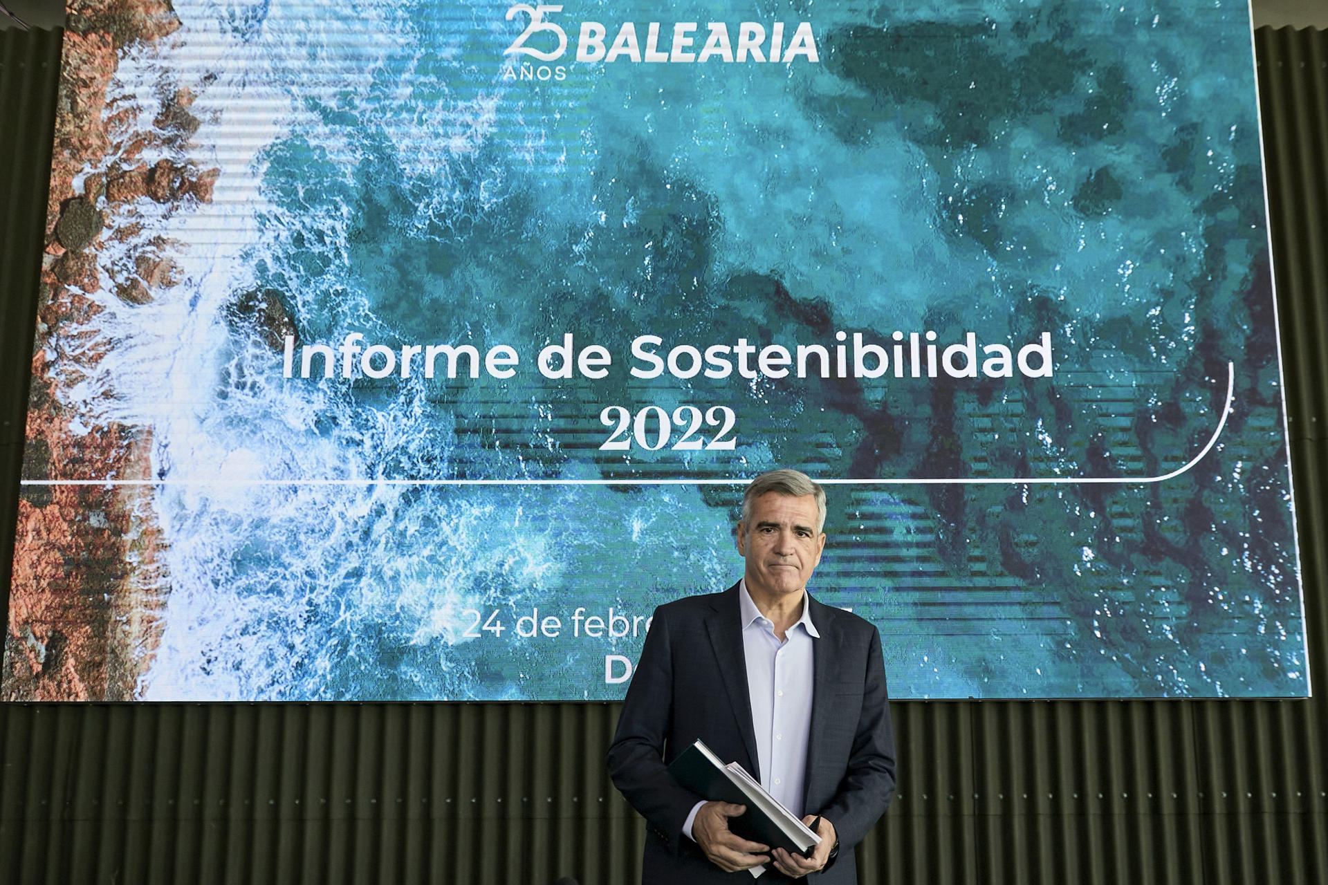 El presidente de Baleària, Adolfo Utor, durante el acto de presentación de los resultados económicos de la empresa naviera durante 2022. EFE/Natxo Francés