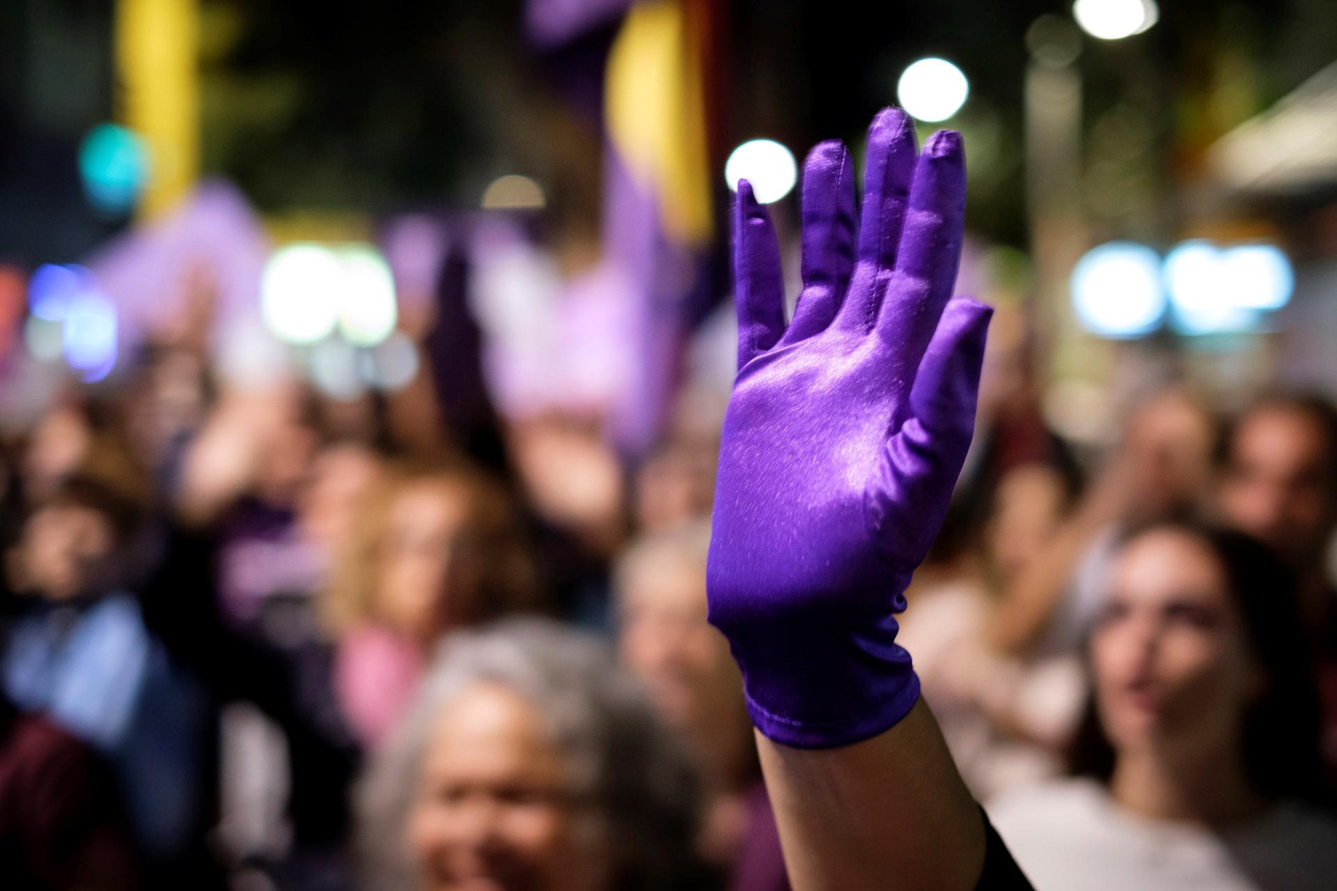 Foto de archivo de una concentración feminista en Las Palmas de Gran Canaria. EFE/Ángel Medina G.