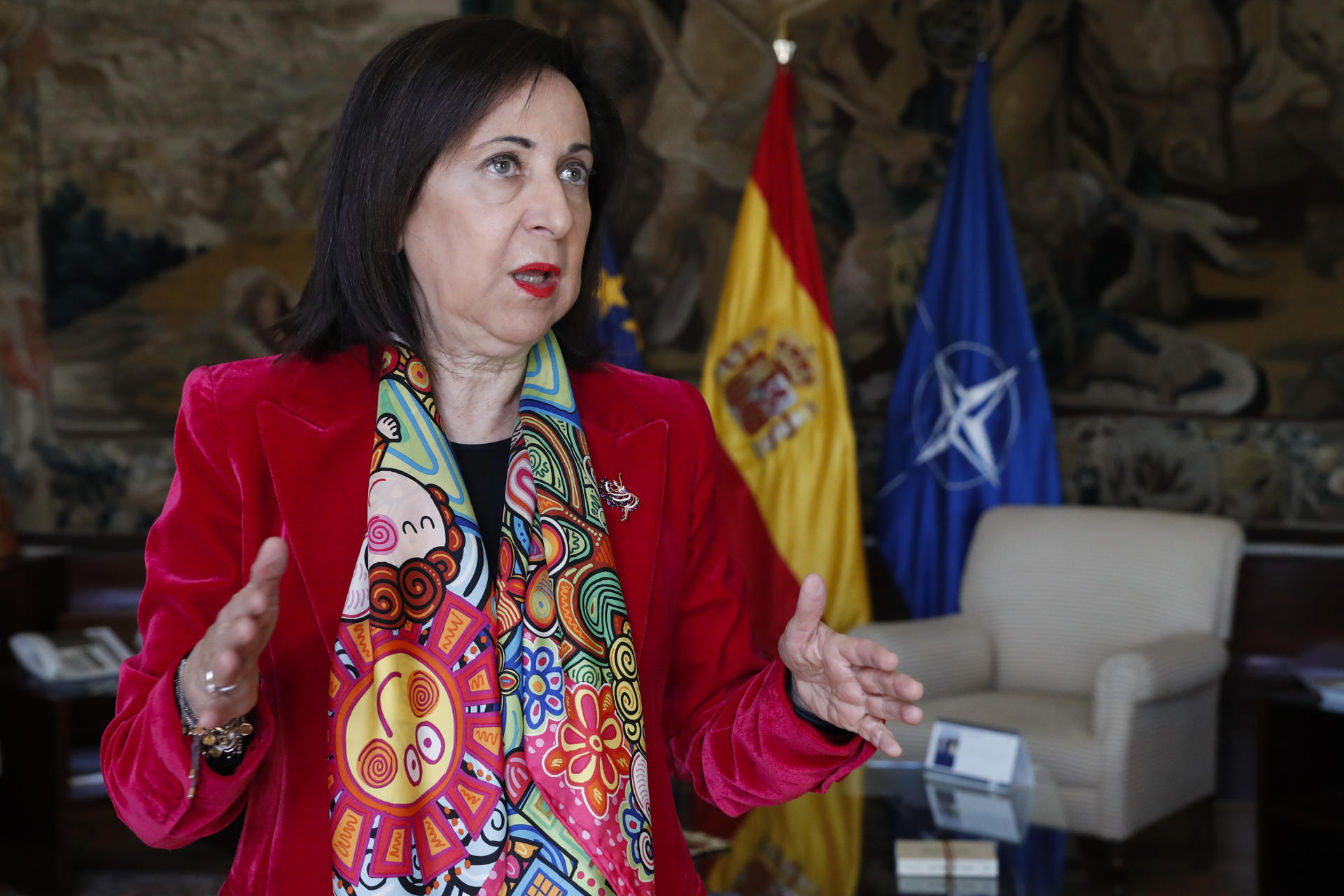 La ministra española de Defensa, Margarita Robles, en entrevista con EFE el 25 de enero sobre el envío de material militar a Ucrania. EFE/Eduardo Oyana