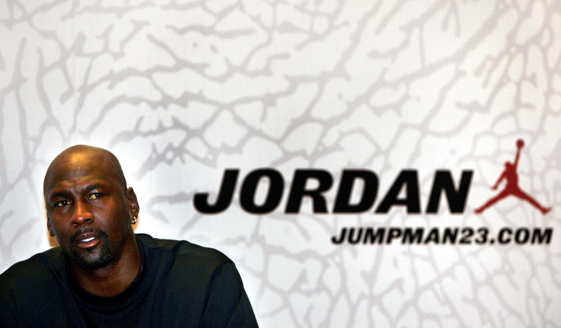El exjugador de baloncesto de la NBA, Michael Jordan, en una foto de archivo. EFE/Guido Manuilo