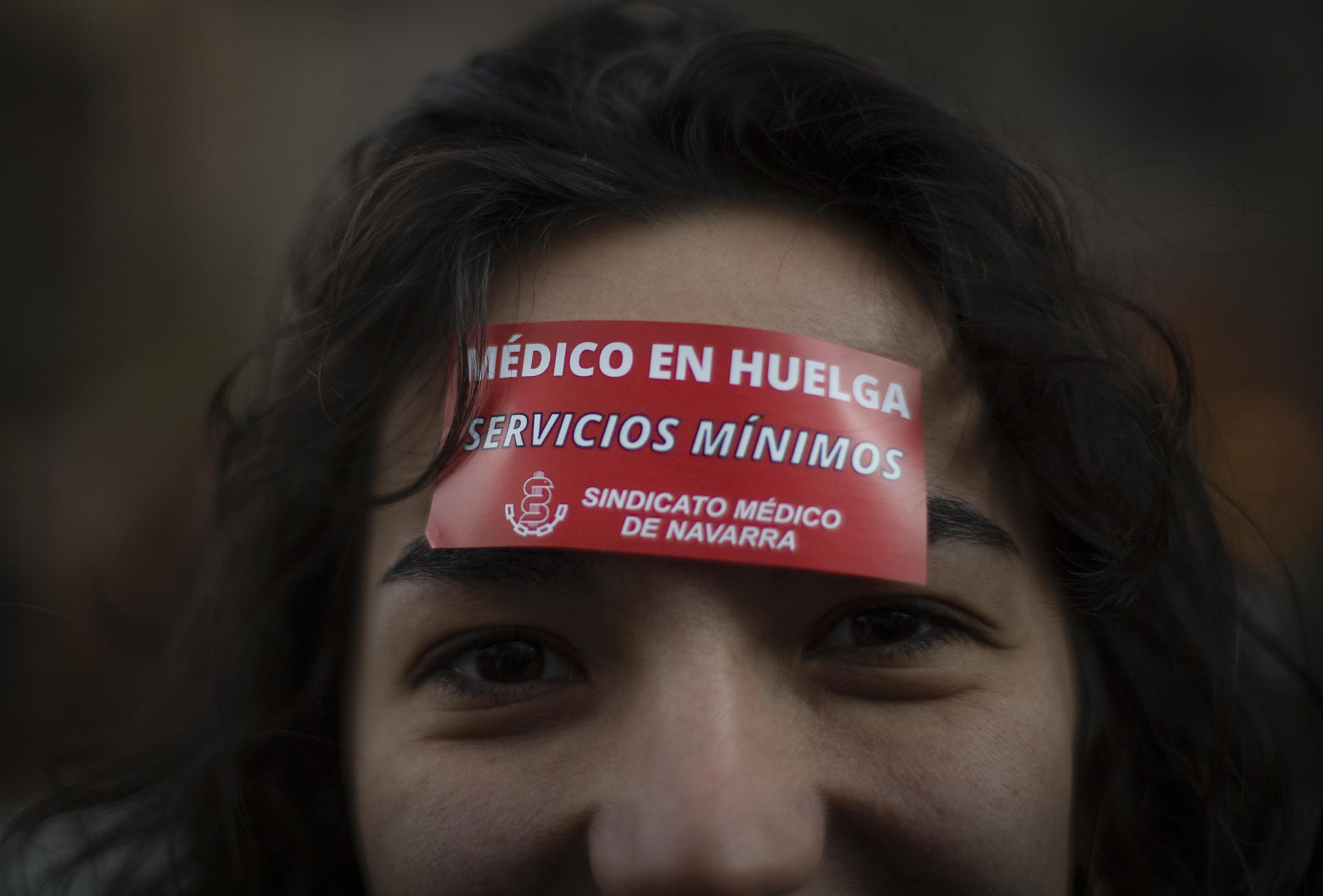 Arranca la huelga de médicos en la sanidad pública convocada de manera indefinida a partir de este miércoles en Navarra por el Sindicato Médico de Navarra. EFE/ Villar López