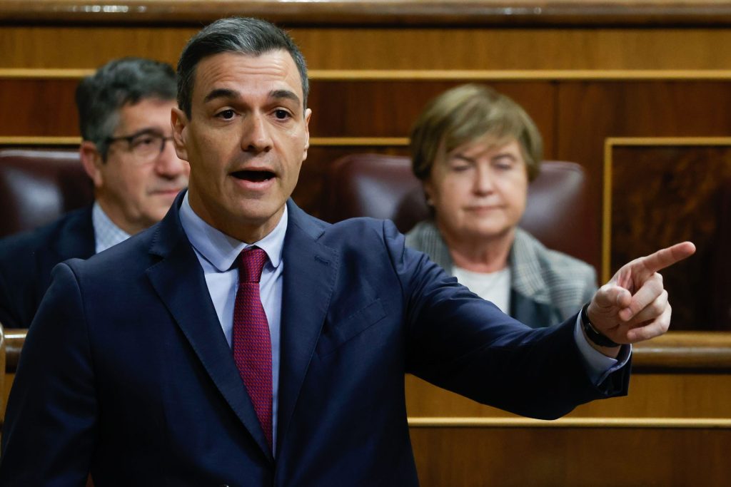 El presidente del Gobierno insta a Vox a desvelar si Ramón Tamames liderará su moción de censura